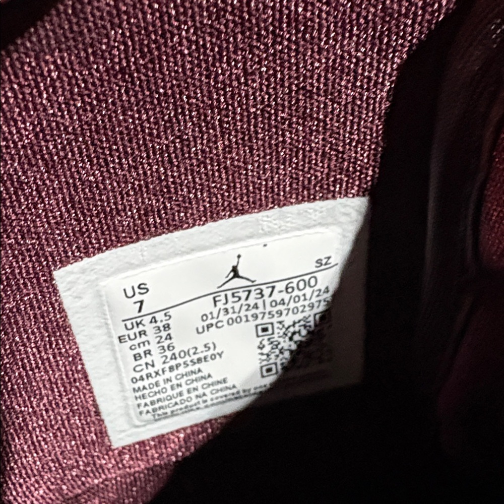 NIB Nike Air Jordan 1 Brooklyn High Burgundy Crush Sz 7 - Picture 8 of 10
